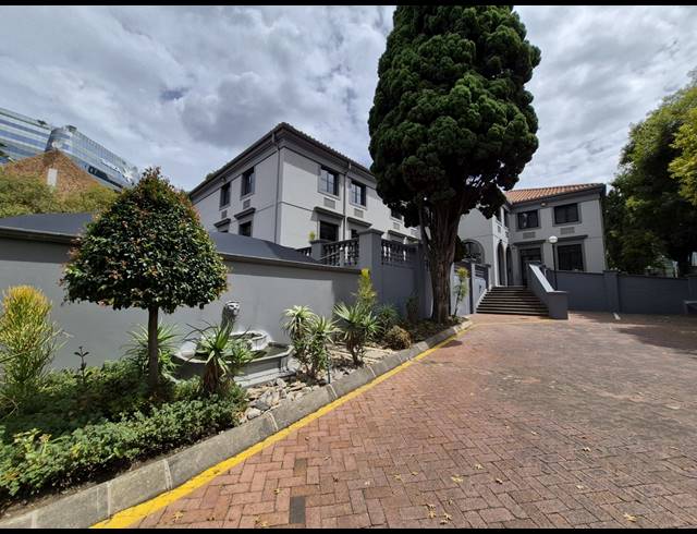 188M² OFFICE TO LET IN SANDTON CENTRAL